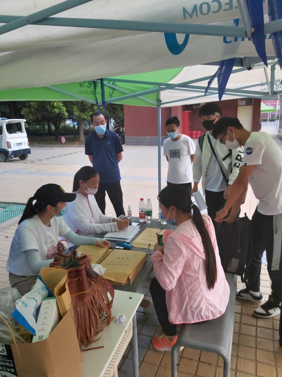 谈球吧app下载