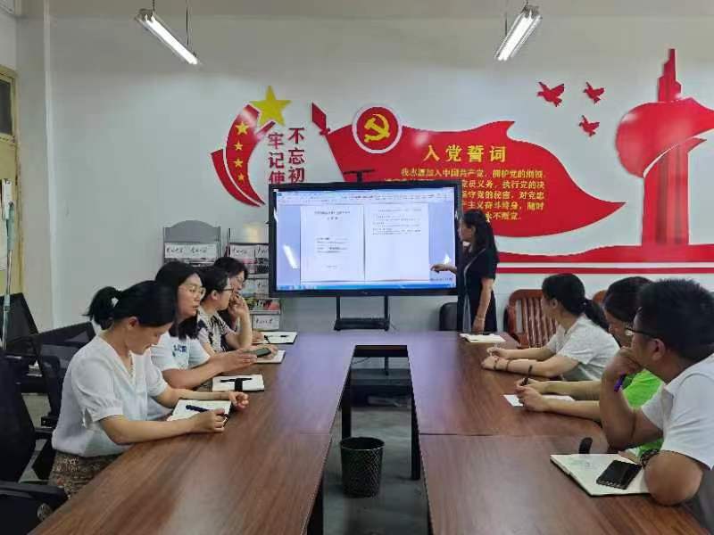 谈球吧app下载