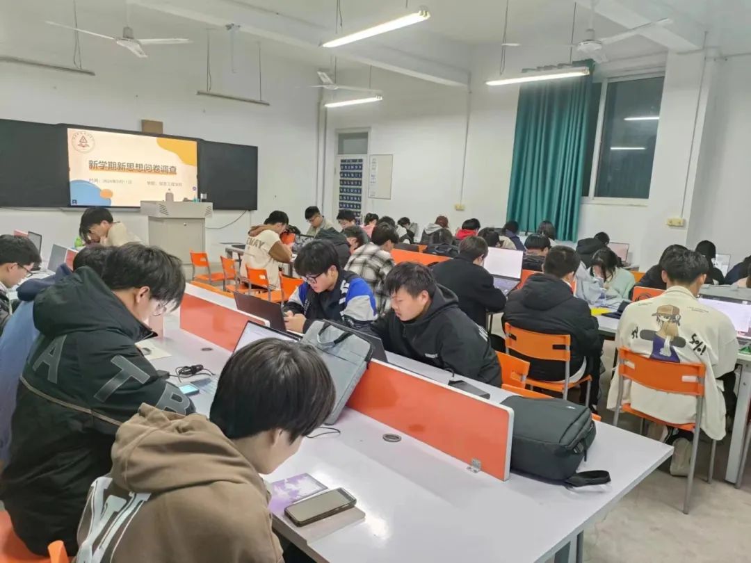 谈球吧app下载