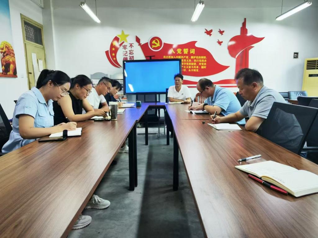 谈球吧app下载
