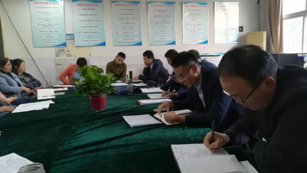谈球吧app下载