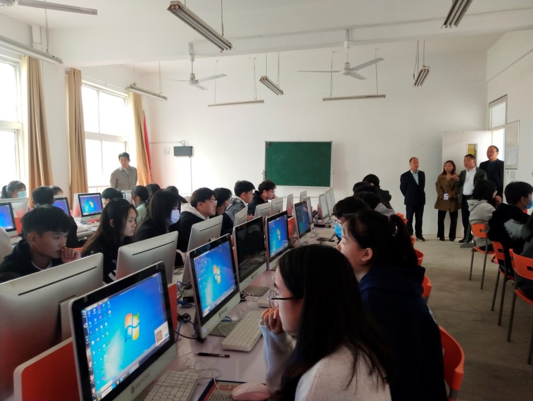 谈球吧app下载