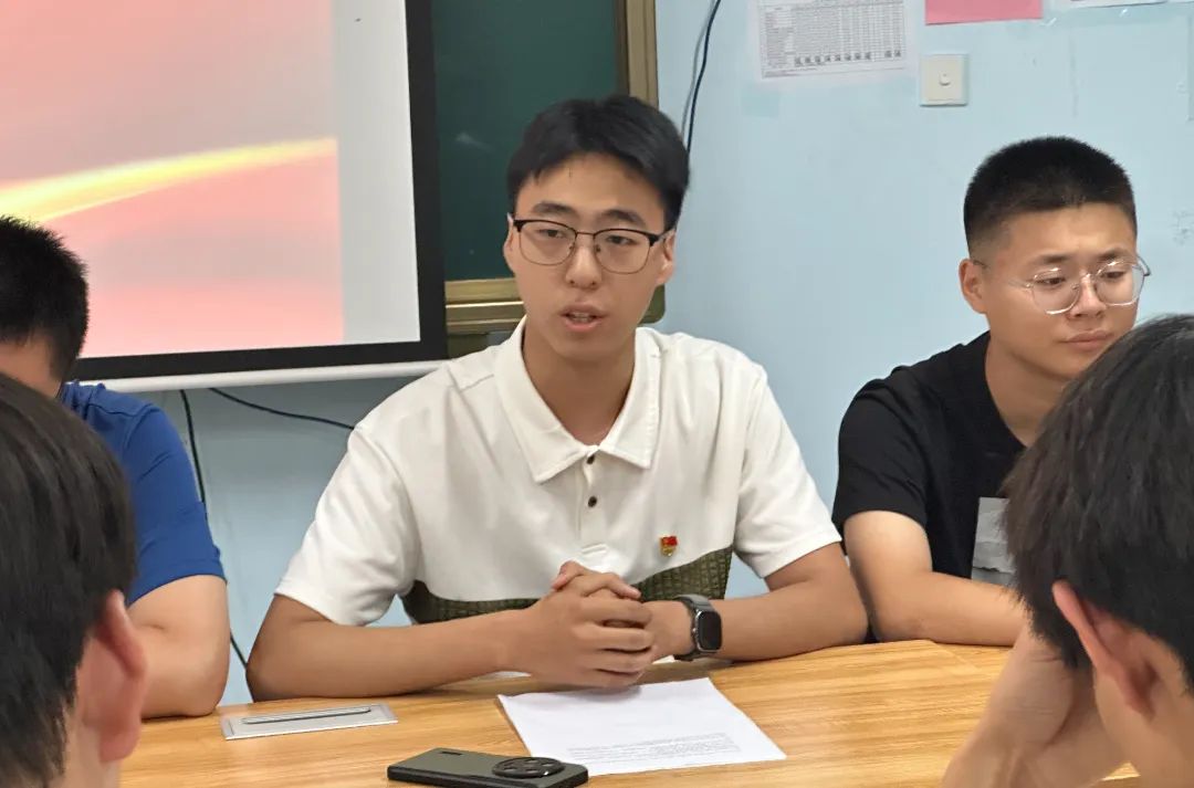 谈球吧app下载