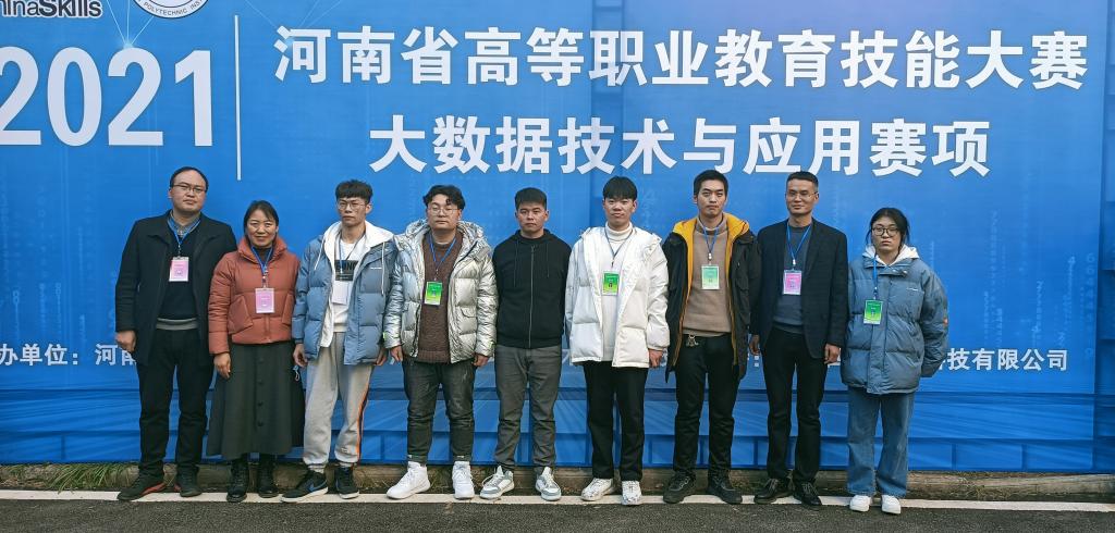 谈球吧app下载
