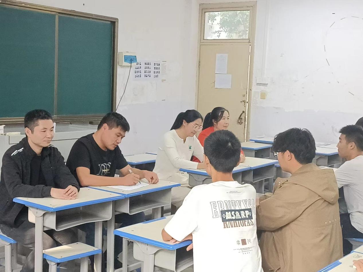 谈球吧app下载