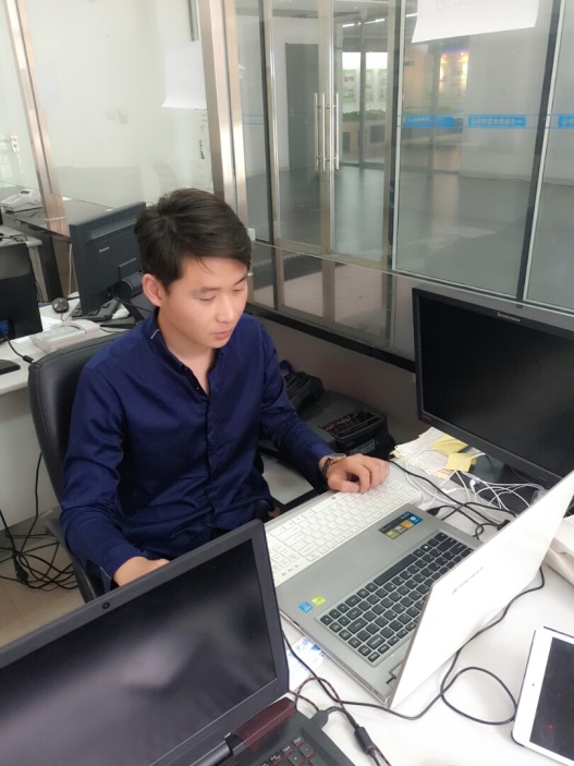 谈球吧app下载