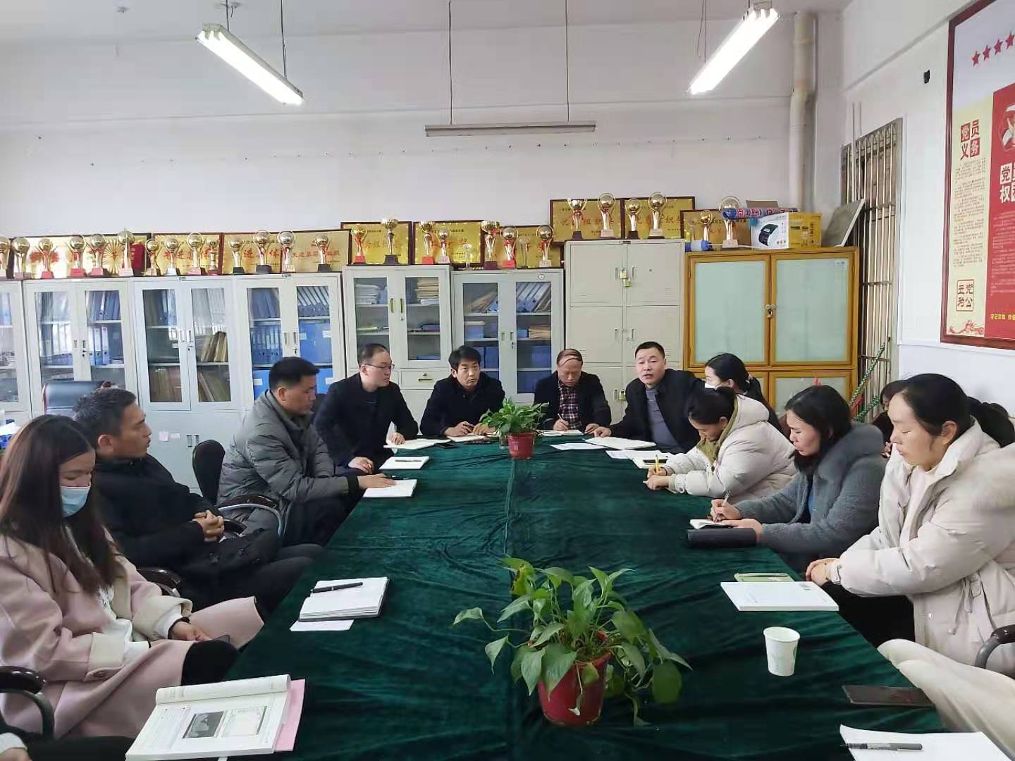 谈球吧app下载