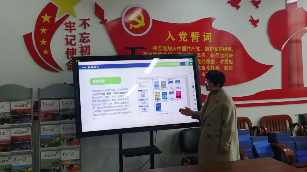 谈球吧app下载