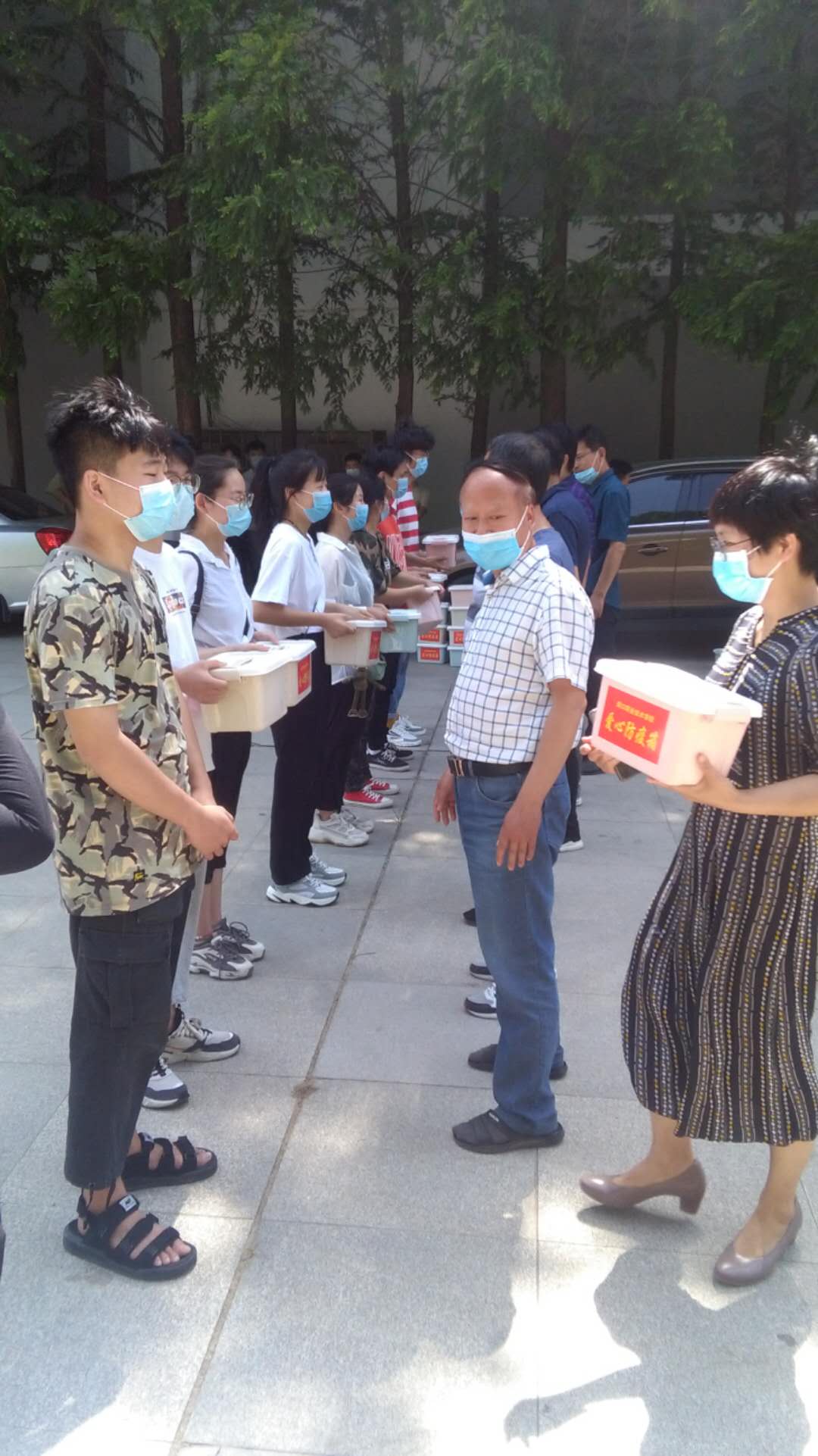谈球吧app下载