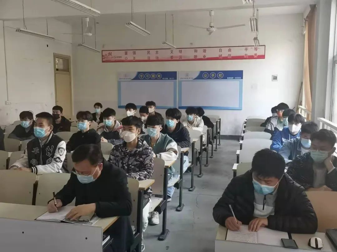 谈球吧app下载