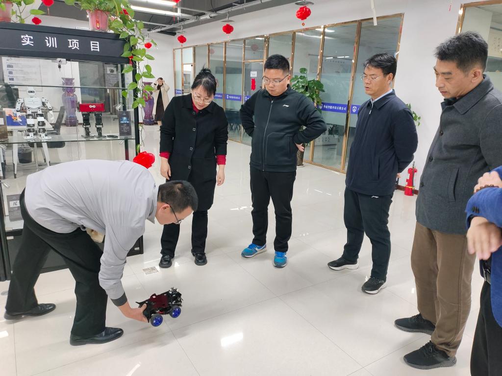 谈球吧app下载