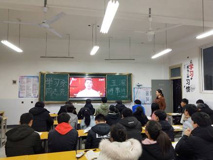 谈球吧app下载