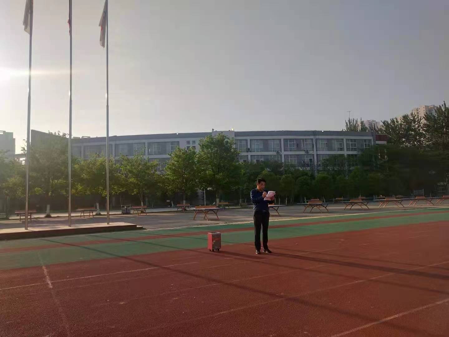 谈球吧app下载