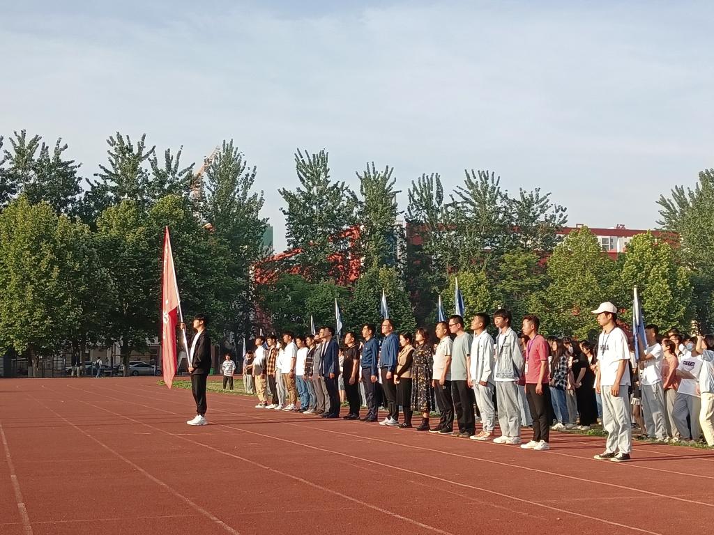 谈球吧app下载