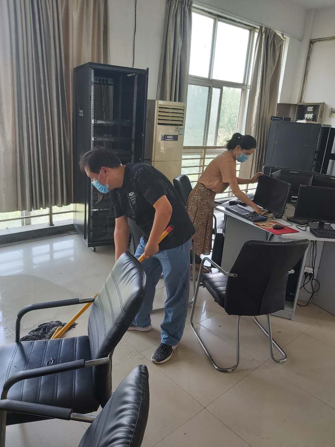 谈球吧app下载
