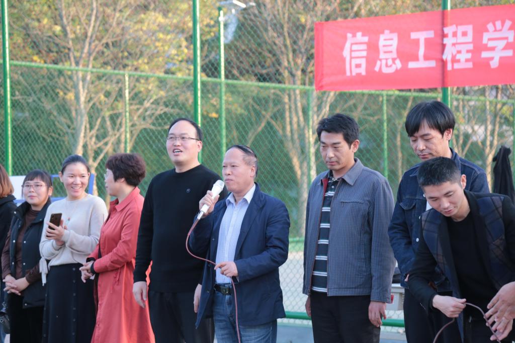 谈球吧app下载