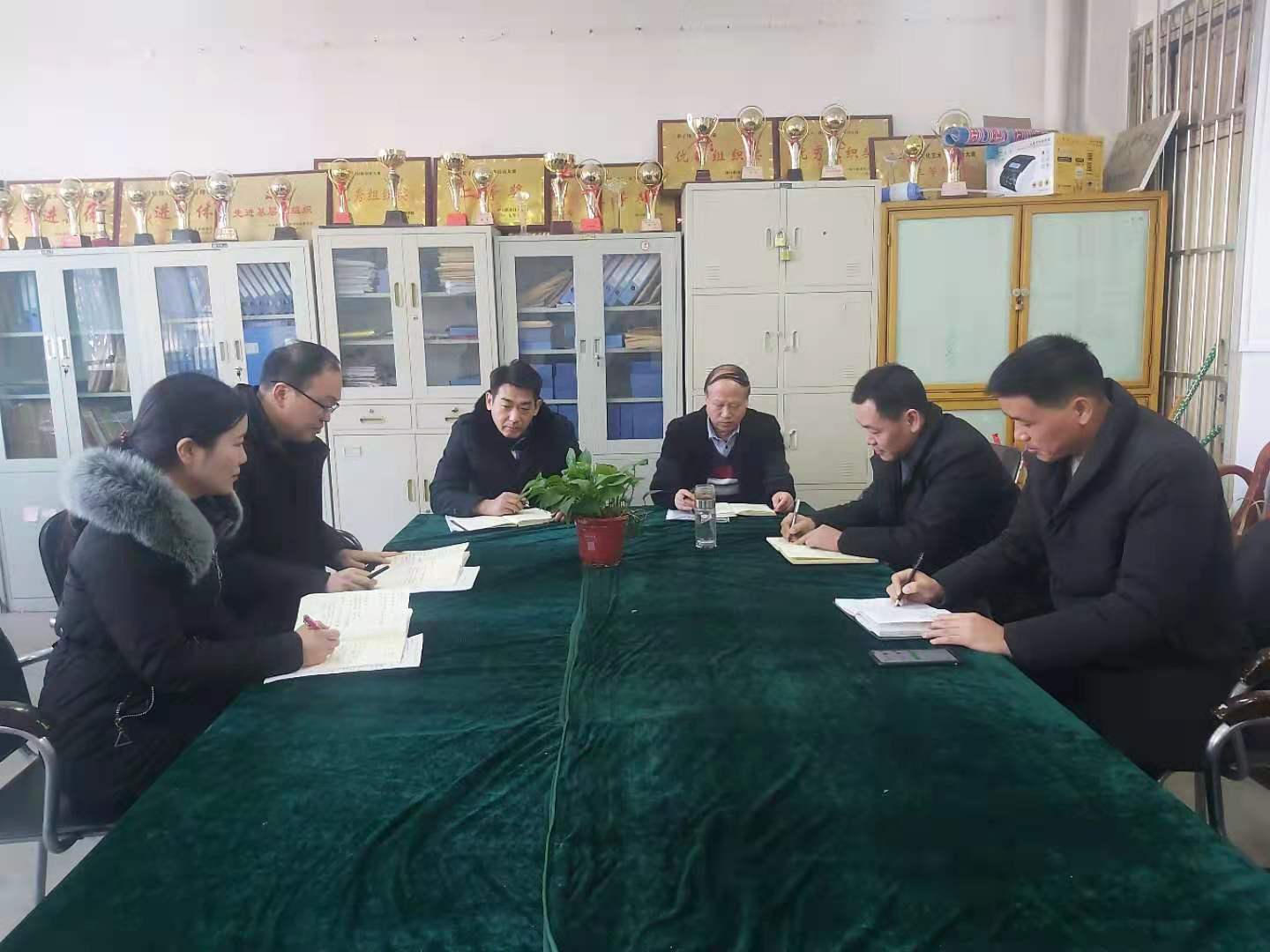 谈球吧app下载