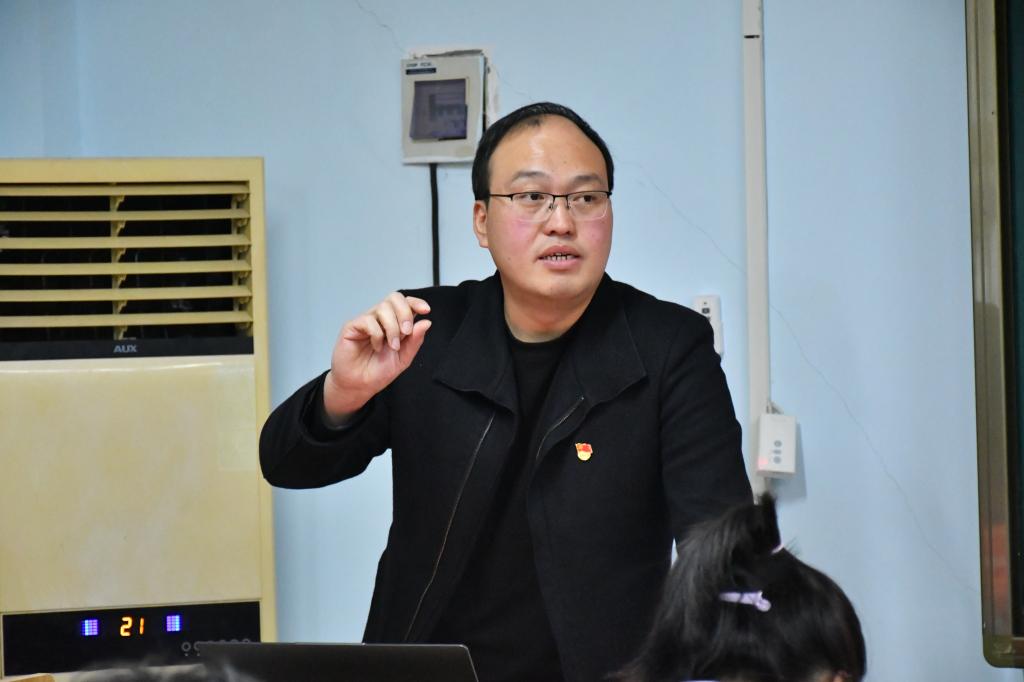 谈球吧app下载