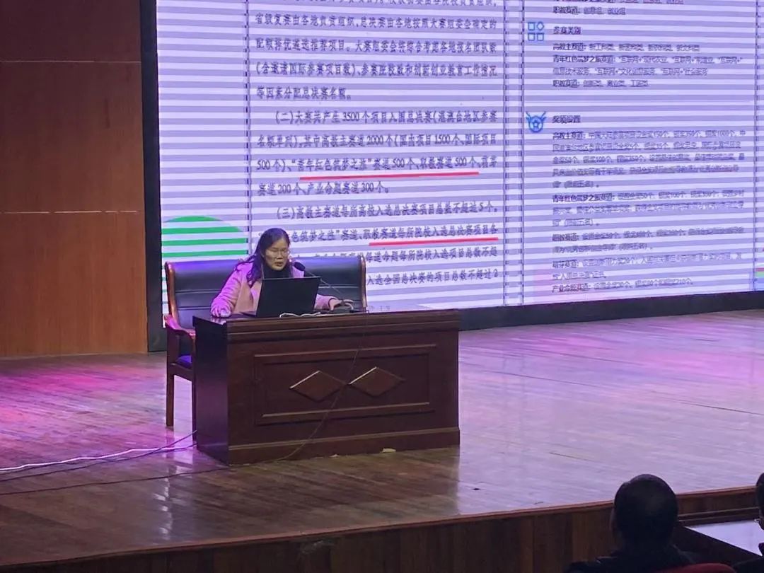 谈球吧app下载