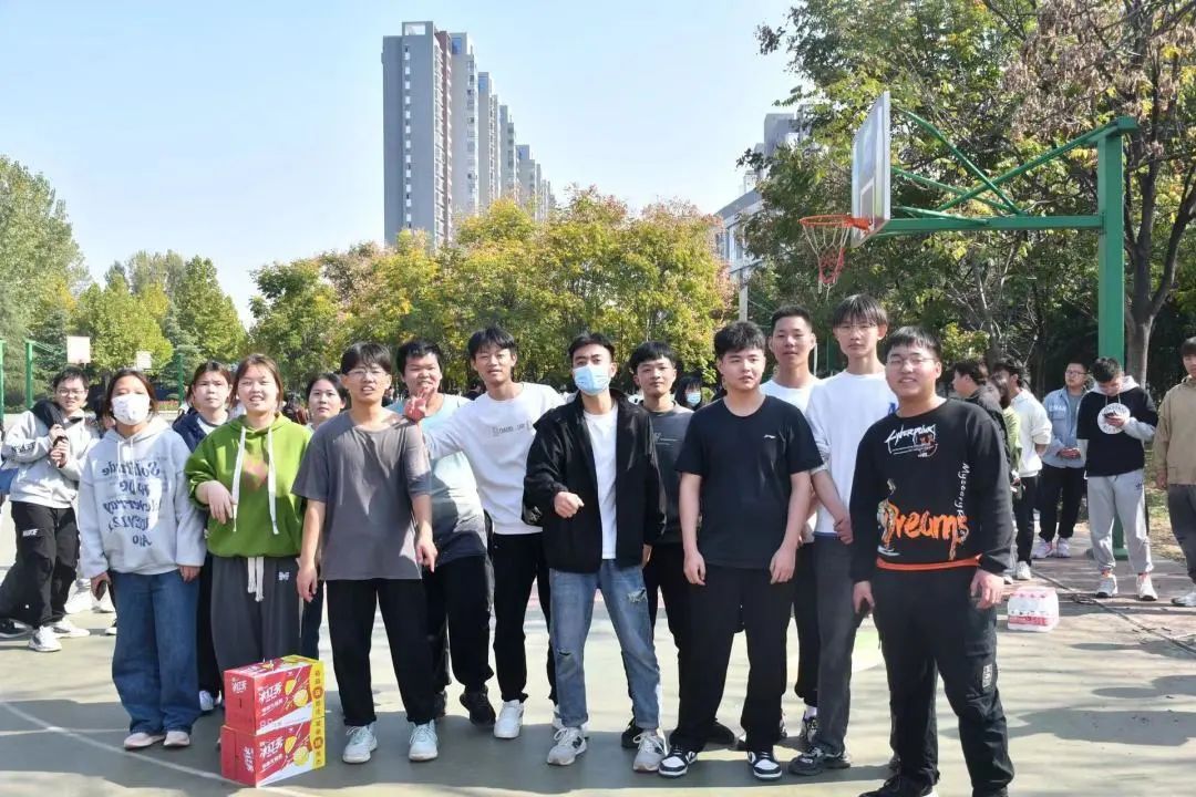 谈球吧app下载