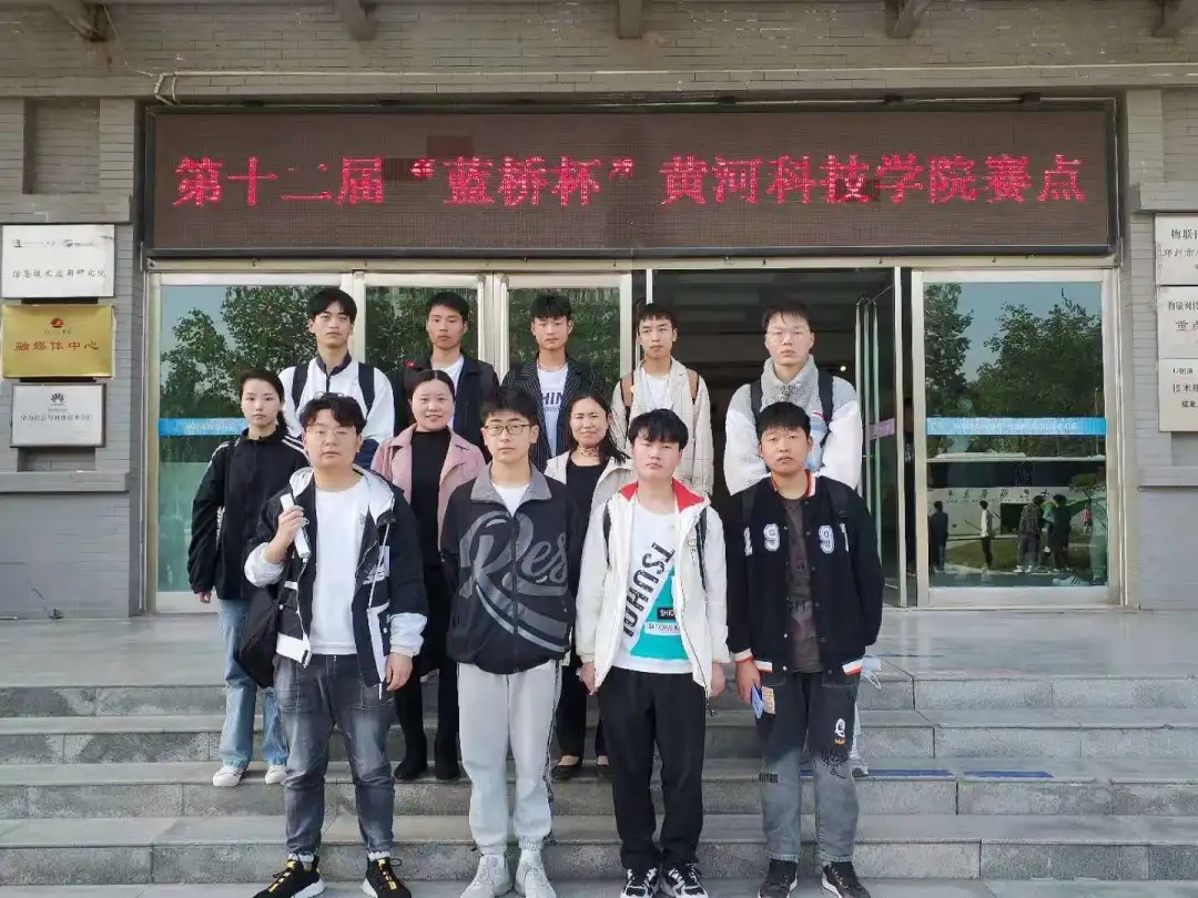 谈球吧app下载