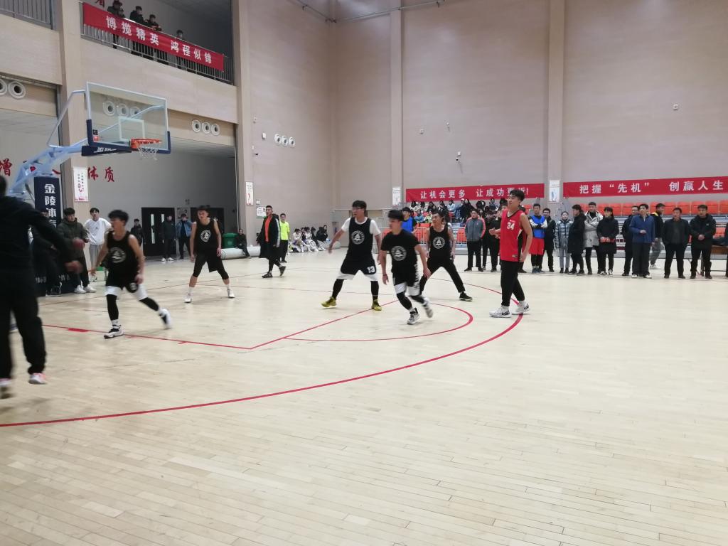 谈球吧app下载