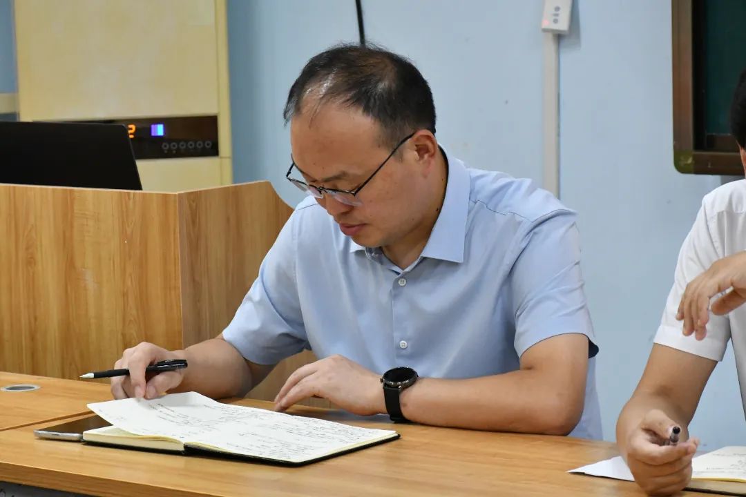 谈球吧app下载