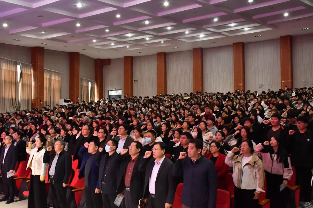 谈球吧app下载
